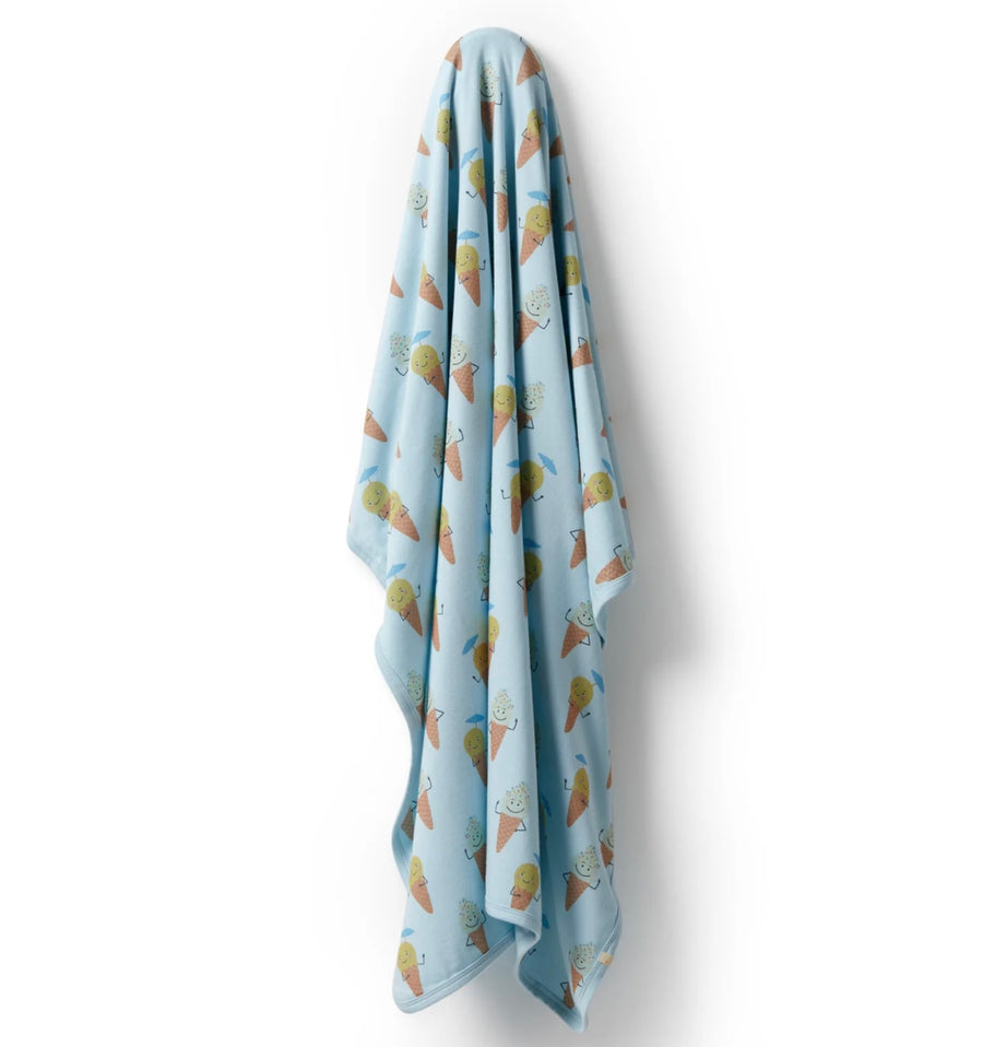 Wilson and Frenchy Frosty Friends Organic Bunny Rug