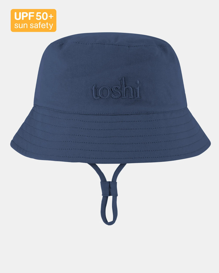 Bucket Hat Billy - Toshi