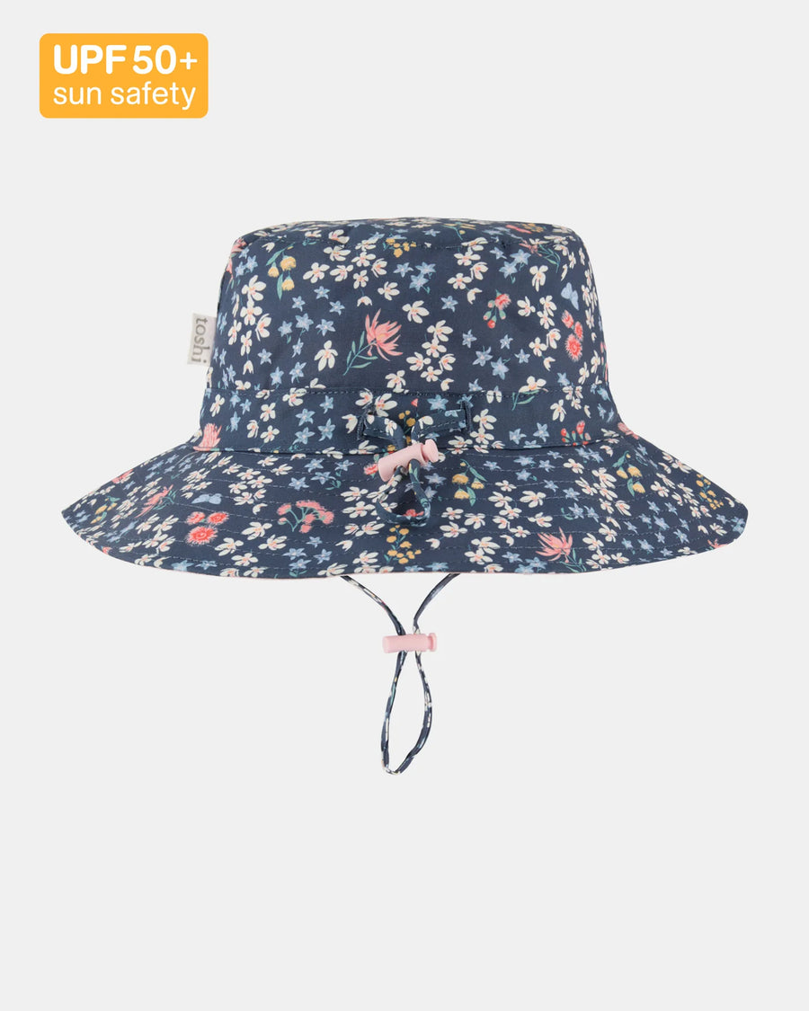 Sunhat Acacia - Toshi