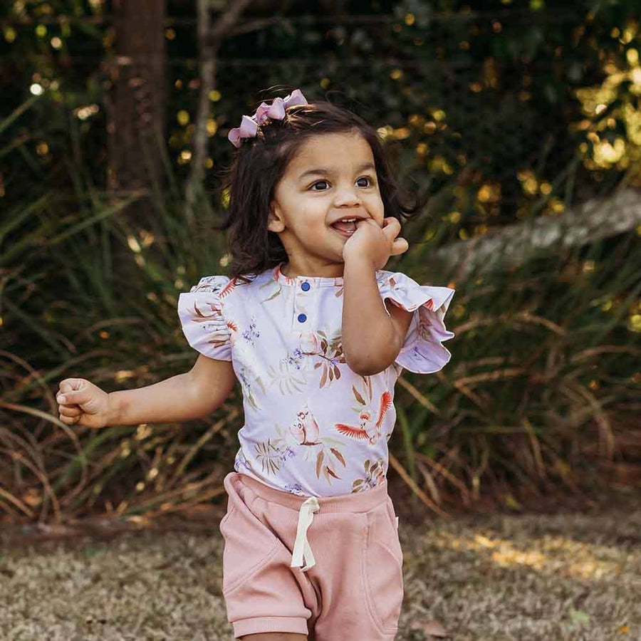 Major Mitchell Short Sleeve Organic Bodysuit with Frill: 6-12 Months (0)